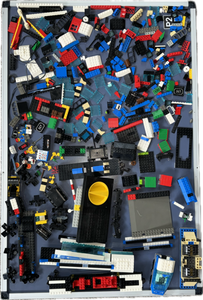 lot 110 image: RARE LEGO SYSTEM 4561 RAILWAY EXPRESS TRAIN SET (1999)