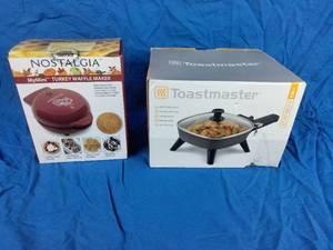 lot 101 image: New Toastmaster and Waffle Maker