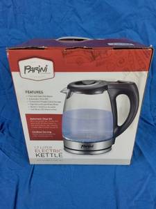lot 105 image: New Parini Electric Kettle