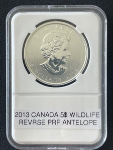 2013 Canada $5 Dollar 1 Ounce .999 Fine Silver Coin