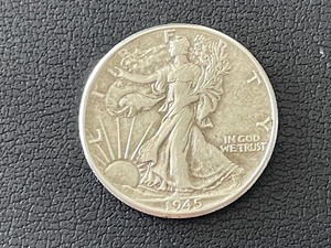 1945 Walking Liberty Half Dollar