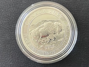 2015 1.25 Ounce .9999 Fine Silver $8 Dollar Canada Coin