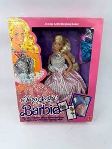 lot 31 image: 1986 Vintage Jewel Secrets Barbie New in Box