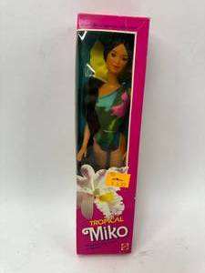 lot 68 image: 1985 Vintage Tropical Miko Barbie Doll New in Box