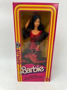 lot 78 image: 1982 Vintage Spain Spanish Barbie New in Box
