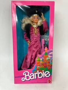 lot 96 image: 1988 Vintage Russian Barbie
