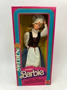 lot 114 image: 1982 Vintage Sweden Barbie New in Box