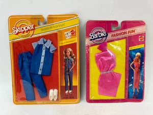 lot 119 image: Two 1982 Vintage Fashion Fun & Fantasy Barbie Outfits - Sophisticated Lady & Fun at McDonalds