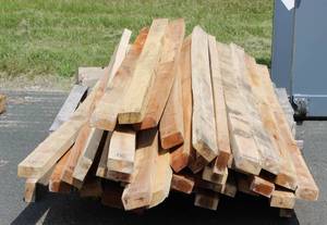 lot 23 image: Lot Of Cedar Wood 2 X 4 Approx. 35 Logs