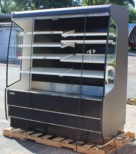 lot 4 image: Federal High Profile Refrigerated Self - Serve Merchandize  71.25 Inch Wide X 78 Inch High
