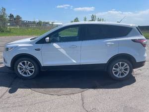 2017 Ford Escape SE - AWD - 2 OWNERS - 71,684 MILES