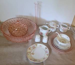 lot 50 image: Pink Depression Glass and Nippon Tea Set