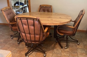 lot 120 image: Kitchen Table and Chairs