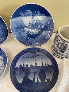 lot 85 image: B& G Dishes with Kera Denmark Mug