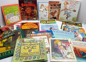 lot 195 image: Lot of 23 Childrens Books