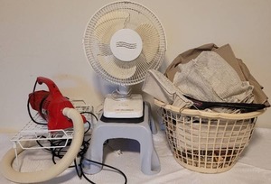 lot 108 image: Dirt Devil Hand Vac , step stool and organizers