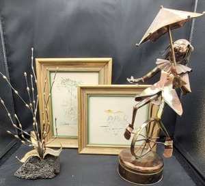 lot 118 image: Copper Metal Art Folk Art Steampunk Clown Music Box and Pencil Art