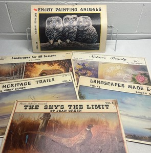 lot 247 image: Vintage Susan Schewe Present Art Made Easy