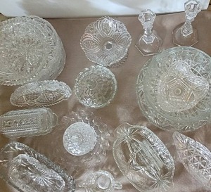 lot 49 image: Large Lot of Cut GlassCrystal