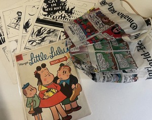 lot 320 image: World Herald Vintage Omaha Umbrella Comic Strip and Little Lulu Comic Book