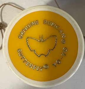 lot 221 image: Vintage Yo-Yos Lot of 4- Duncan Butterfly with Monroe Shocks Advertising