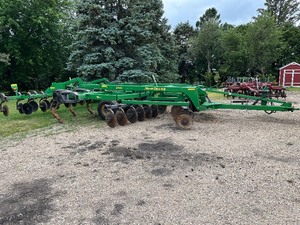 2012 John Deere 2700 Ripper