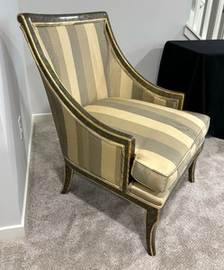 lot 117 image: Vintage Chair by John Richards Fine Furnishings