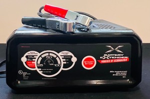 lot 67 image: Battery Extender by Black and Decker