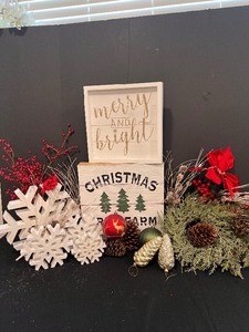 lot 157 image: Christmas Art, Wreaths. Snowflakes and More