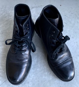 lot 264 image: Mens Prada Leather Ankle Boots