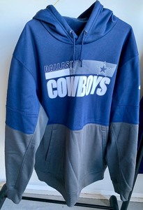 lot 265 image: Variety of Dallas Cowboy Sweatshirts