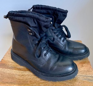 lot 25 image: Mens Black Prada Rain Boots
