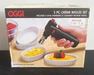 lot 218 image: Kitchen Goodies including a Fitz and Floyd Egg Tray, KitchenAide Spiralizer and more