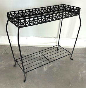 lot 229 image: Decorative  Metal Planter Stand