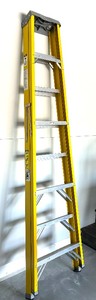 lot 236 image: Keller 8 Foot Metal Ladder
