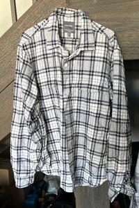 lot 280A image: Six Mens Button Up Shirts by Bonobos, Calvin Klein, Hartford and more