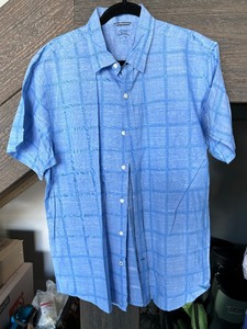 lot 282 image: Eight Mens Shirts including a Mens Peter Werth Shirt
