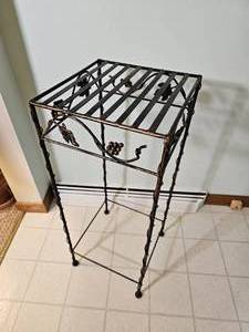 lot 202 image: Slotted Metal Plant Pedestal