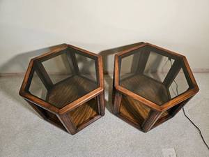 lot 41 image: Mid Century Hexagonal Side Tables