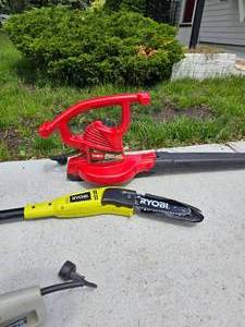 lot 58 image: Corded Yard Tool Bundle
