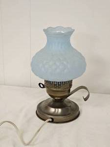 lot 212 image: Charming Hurricane Parler Light