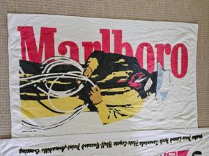 lot 242 image: Marlboro Vintage Beach Towels