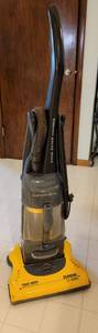 lot 148 image: Eureka True Hepa Vacuum Cleaner