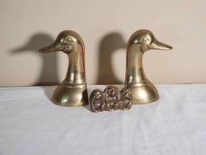 lot 268 image: Adorable Brass Animal Decor Figurines (10)