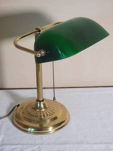 lot 191 image: Classic Green Glass Shade Writing Desk Lamp