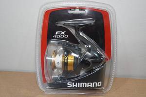 lot 26 image: Shimano FX 4000 Fishing Reel