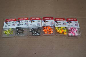 lot 35 image: 6 Eagle Claw Ball Head Jigs