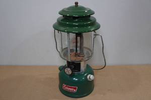 lot 42 image: Coleman Dual Mantle Lantern Model 220J