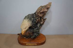 lot 66 image: Mill Creek Studios Eagle Statue Spirit Messenger