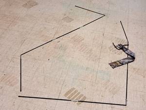 lot 15 image: Lot of (2) Folding Target Poles